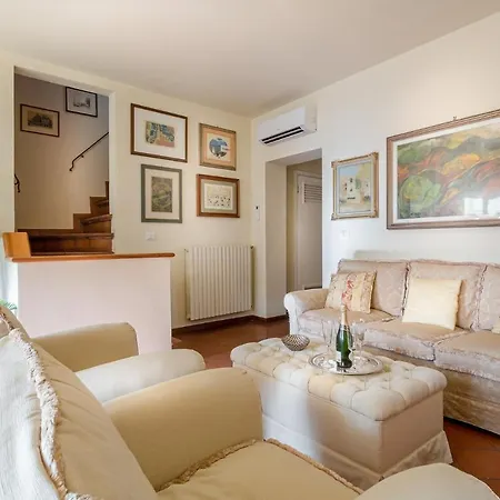 Apartment Casa Emy, The View 3 Bedroom With Terrace