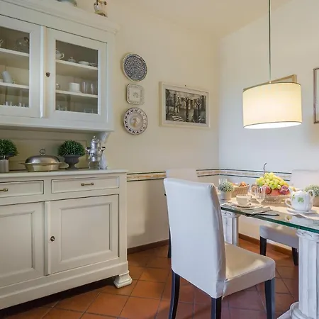 Casa Emy, The View 3 Bedroom With Terrace Lucca